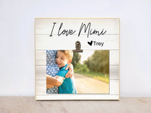 Load image into Gallery viewer, Personalized &quot;I Love Mommy&quot; Picture Frame, Valentines / Birthday Gift For Mom, Custom Mother&#39;s Day Photo Frame, Gift From Son or Daughter
