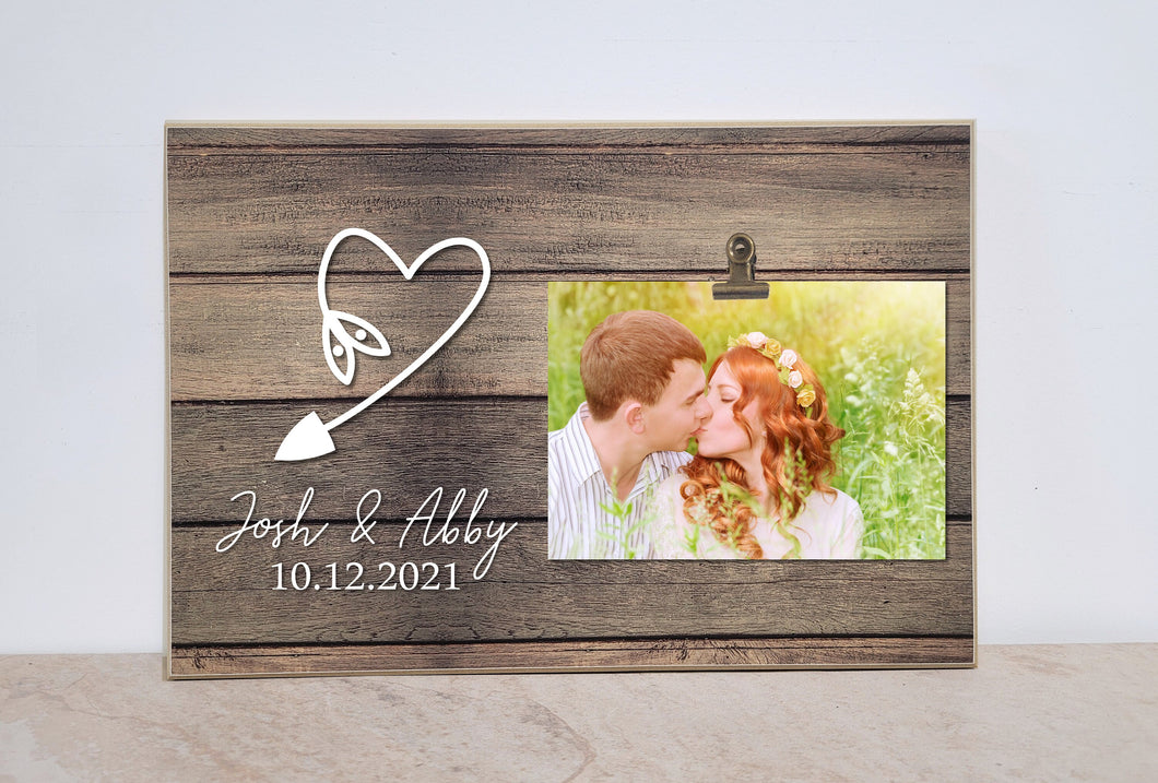Personalized Photo Frame for Couples, 5th Anniversary Gift for Her, Wedding Gift for Bride and Groom, Engagement Gift, Custom Picture Frame